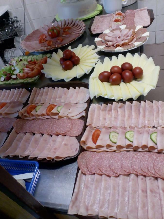 Penzion Falkenstejn Ceska Kamenice Ngoại thất bức ảnh